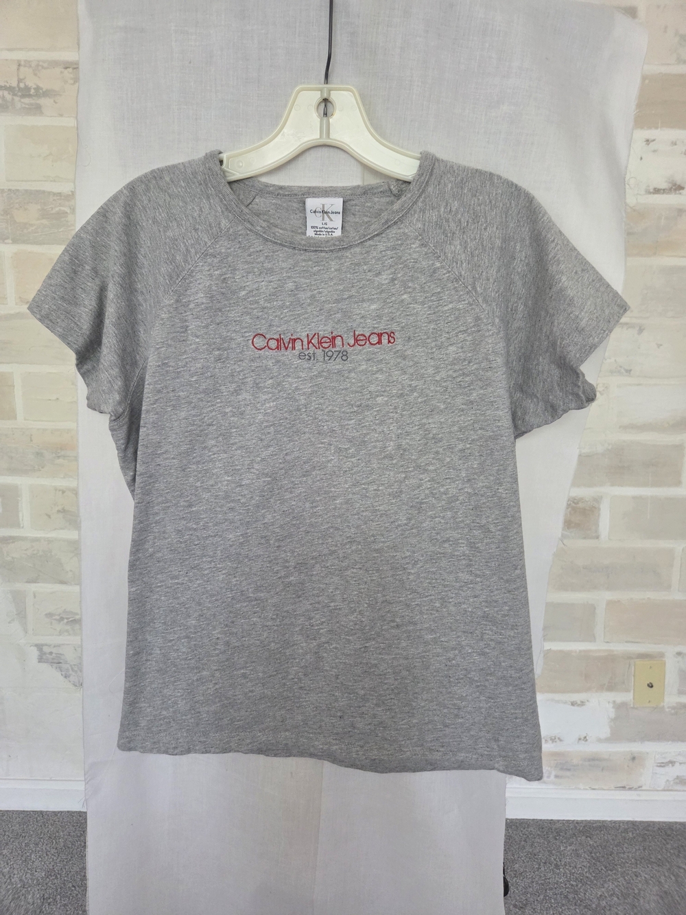 Calvin Klein Jeans Gray Short Sleeve Tee with Red Logo